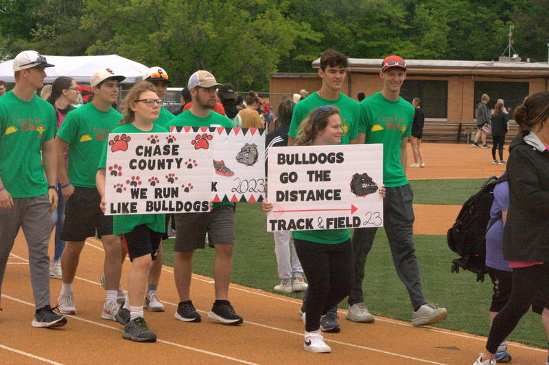Advanced math students walk up with Special Education students for Special Olympics. Photo by Jessica Inlow